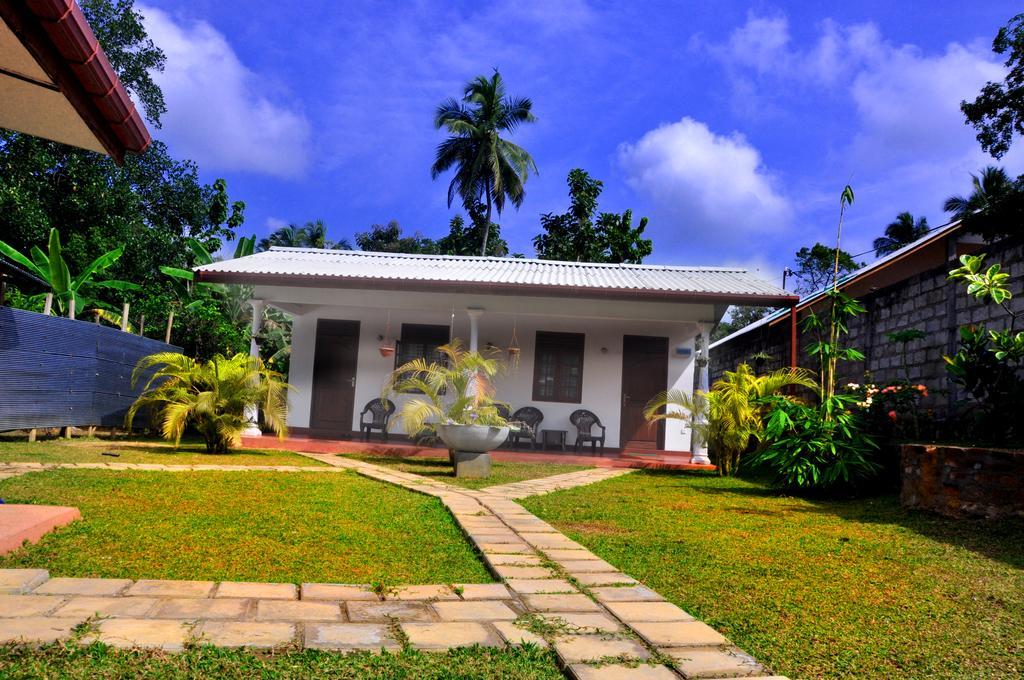 Lal Home Stay Sigiriya Exteriör bild